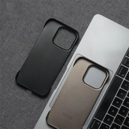 iPhone Borderless Carbon Case