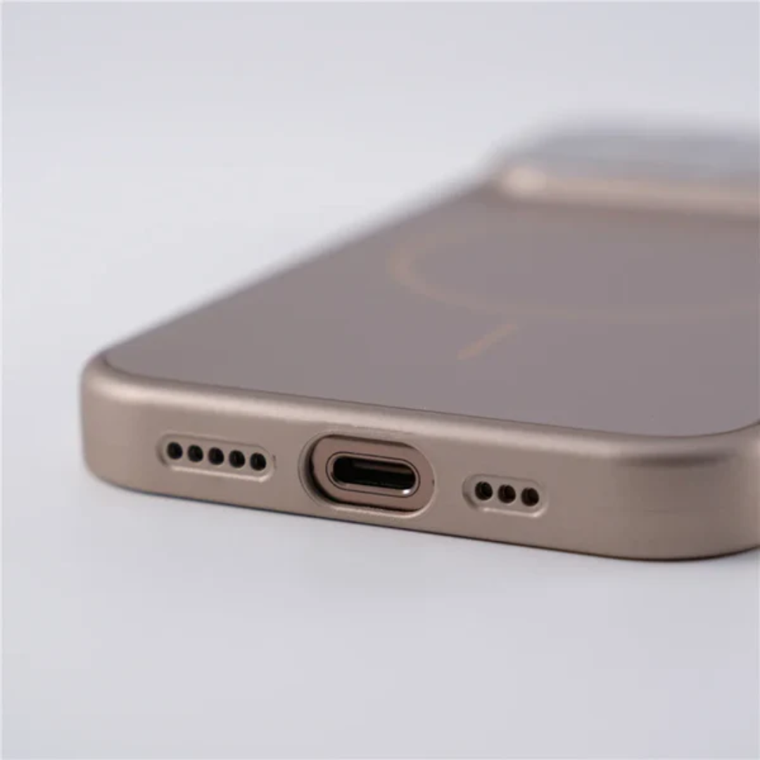 Capa Protetora NILZIN Glass MagSafe: Design iPhone 17, Proteção Completa e Estilo